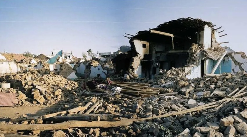 earthquake in assam compared to earthquake in gujarat 
